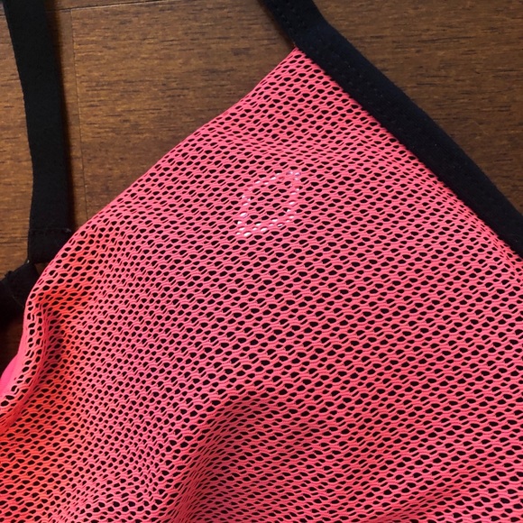 Brand new Lorna Jane bra - Picture 2 of 3